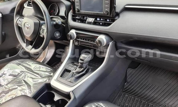 Acheter Occasion Voiture Toyota RAV4 Blanc à Ouagadougou, Burkina-Faso Acheter Occasion Voiture Toyota RAV4 Blanc à Ouagadougou, Burkina-Faso