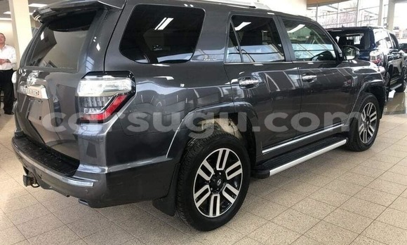 Acheter Occasion Voiture Toyota 4Runner Noir à Ouagadougou, Burkina-Faso