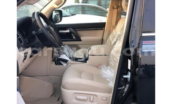 Sayi Imported Toyota Land Cruiser Black Mota in Import - Dubai a Burkina Faso Sayi Imported Toyota Land Cruiser Black Mota in Import - Dubai a Burkina Faso