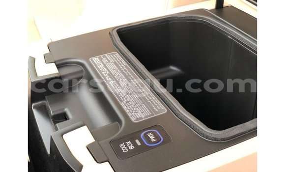 Sayi Imported Toyota Land Cruiser Black Mota in Import - Dubai a Burkina Faso Sayi Imported Toyota Land Cruiser Black Mota in Import - Dubai a Burkina Faso