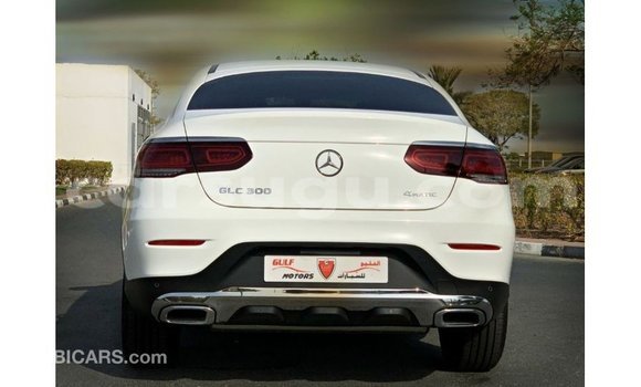 Acheter Import Voiture Mercedes-Benz GLC Blanc à Import - Dubai, Burkina-Faso Acheter Import Voiture Mercedes-Benz GLC Blanc à Import - Dubai, Burkina-Faso