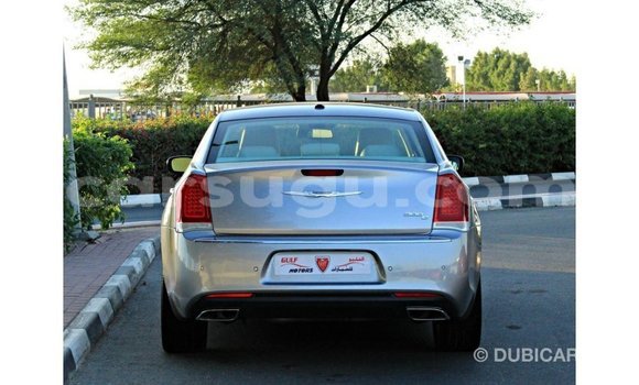 Sayi Imported Chrysler 300 Sauran Mota in Import - Dubai a Burkina Faso Sayi Imported Chrysler 300 Sauran Mota in Import - Dubai a Burkina Faso