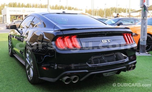 Acheter Import Voiture Ford Mustang Noir à Import - Dubai, Burkina-Faso Acheter Import Voiture Ford Mustang Noir à Import - Dubai, Burkina-Faso