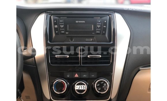 Acheter Import Utilitaire Toyota DA Autre à Import - Dubai, Burkina-Faso Acheter Import Utilitaire Toyota DA Autre à Import - Dubai, Burkina-Faso