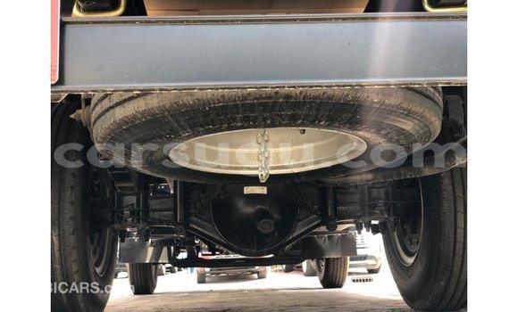 Acheter Import Voiture Mitsubishi Carisma Blanc à Import - Dubai, Burkina-Faso Acheter Import Voiture Mitsubishi Carisma Blanc à Import - Dubai, Burkina-Faso