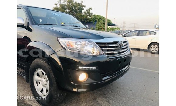 Sayi Imported Toyota Fortuner Black Mota in Import - Dubai a Burkina Faso Sayi Imported Toyota Fortuner Black Mota in Import - Dubai a Burkina Faso