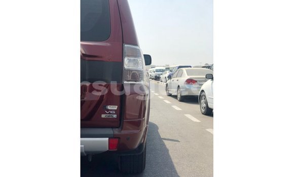 Sayi Imported Mitsubishi Pajero Red Mota in Import - Dubai a Burkina Faso Sayi Imported Mitsubishi Pajero Red Mota in Import - Dubai a Burkina Faso