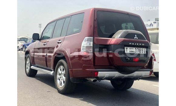 Sayi Imported Mitsubishi Pajero Red Mota in Import - Dubai a Burkina Faso Sayi Imported Mitsubishi Pajero Red Mota in Import - Dubai a Burkina Faso