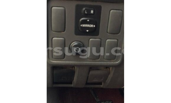 Acheter Import Voiture Toyota Hilux Blanc à Import - Dubai, Burkina-Faso Acheter Import Voiture Toyota Hilux Blanc à Import - Dubai, Burkina-Faso