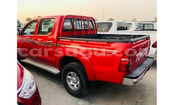 Sayi Imported Toyota Hilux Red Mota in Import - Dubai a Burkina Faso Sayi Imported Toyota Hilux Red Mota in Import - Dubai a Burkina Faso