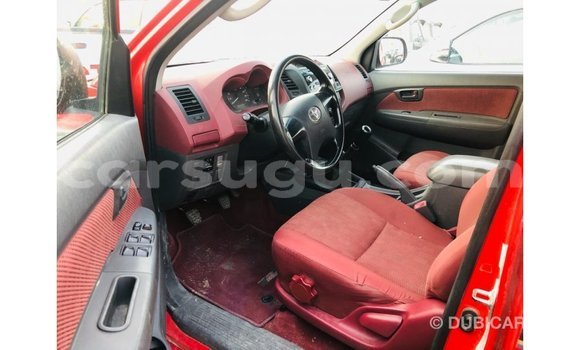 Sayi Imported Toyota Hilux Red Mota in Import - Dubai a Burkina Faso Sayi Imported Toyota Hilux Red Mota in Import - Dubai a Burkina Faso