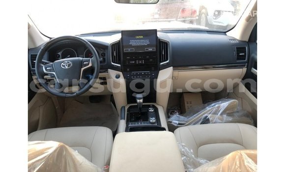 Sayi Imported Toyota Land Cruiser Black Mota in Import - Dubai a Burkina Faso Sayi Imported Toyota Land Cruiser Black Mota in Import - Dubai a Burkina Faso