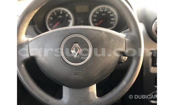 Sayi Imported Renault Duster White Mota in Import - Dubai a Burkina Faso Sayi Imported Renault Duster White Mota in Import - Dubai a Burkina Faso