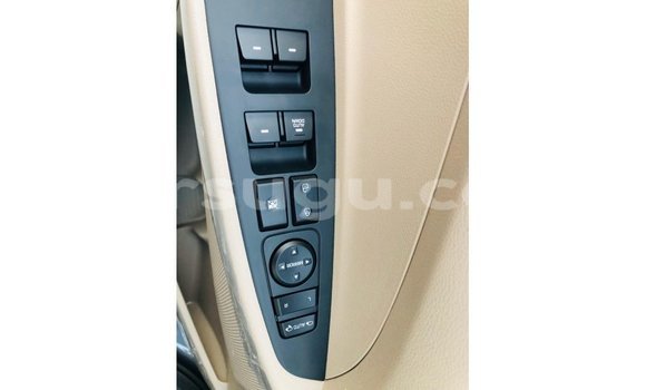 Sayi Imported Hyundai Tucson Brown Mota in Import - Dubai a Burkina Faso Sayi Imported Hyundai Tucson Brown Mota in Import - Dubai a Burkina Faso