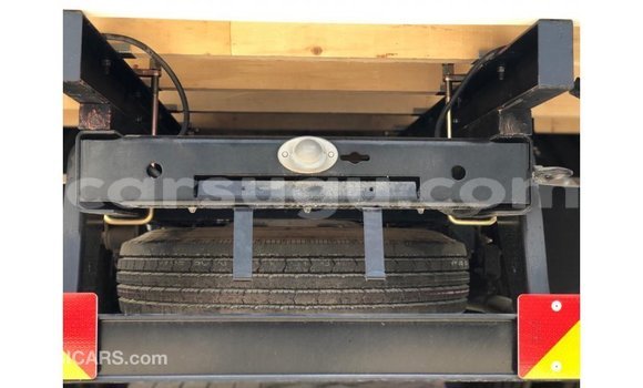 Sayi Imported Mitsubishi i White Mota in Import - Dubai a Burkina Faso Sayi Imported Mitsubishi i White Mota in Import - Dubai a Burkina Faso