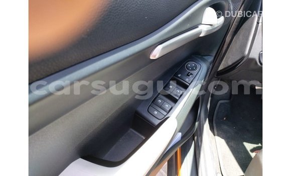 Sayi Imported Kia Carens Sauran Mota in Import - Dubai a Burkina Faso Sayi Imported Kia Carens Sauran Mota in Import - Dubai a Burkina Faso