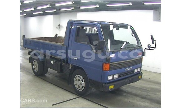 Acheter Import Voiture Mazda 3 Bleu à Import - Dubai, Burkina-Faso Acheter Import Voiture Mazda 3 Bleu à Import - Dubai, Burkina-Faso