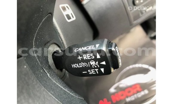 Buy Import Toyota Land Cruiser White Car in Import - Dubai in Burkina Faso Buy Import Toyota Land Cruiser White Car in Import - Dubai in Burkina Faso