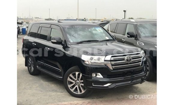 Sayi Imported Toyota Land Cruiser Black Mota in Import - Dubai a Burkina Faso Sayi Imported Toyota Land Cruiser Black Mota in Import - Dubai a Burkina Faso