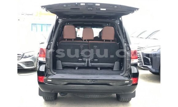 Sayi Imported Toyota Land Cruiser Black Mota in Import - Dubai a Burkina Faso Sayi Imported Toyota Land Cruiser Black Mota in Import - Dubai a Burkina Faso