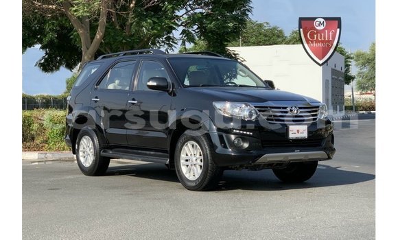 Sayi Imported Toyota Fortuner Black Mota in Import - Dubai a Burkina Faso