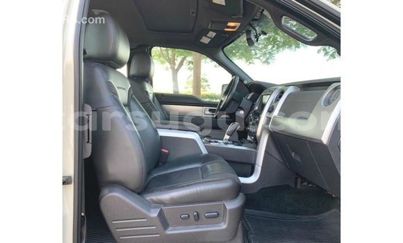 Sayi Imported Ford AEV AMBULANCE M Babbar mota in Import - Dubai a Burkina Faso Sayi Imported Ford AEV AMBULANCE M Babbar mota in Import - Dubai a Burkina Faso