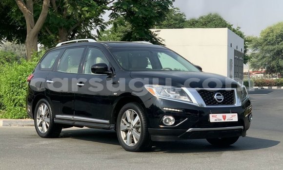 Acheter Import Voiture Nissan Pathfinder Noir à Import - Dubai, Burkina-Faso