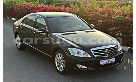 Acheter Import Voiture Mercedes-Benz 200 Bleu à Import - Dubai, Burkina-Faso Acheter Import Voiture Mercedes-Benz 200 Bleu à Import - Dubai, Burkina-Faso