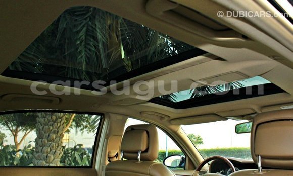 Sayi Imported Mercedes-Benz 200 Blue Mota in Import - Dubai a Burkina Faso Sayi Imported Mercedes-Benz 200 Blue Mota in Import - Dubai a Burkina Faso