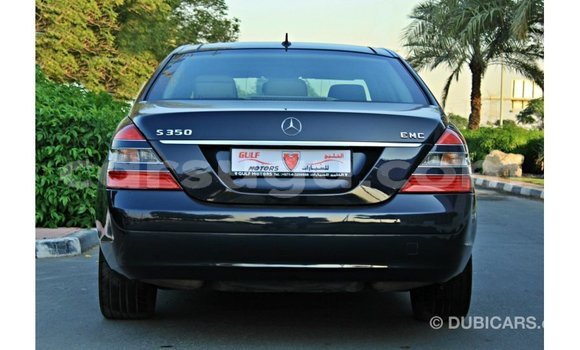 Sayi Imported Mercedes-Benz 200 Blue Mota in Import - Dubai a Burkina Faso Sayi Imported Mercedes-Benz 200 Blue Mota in Import - Dubai a Burkina Faso