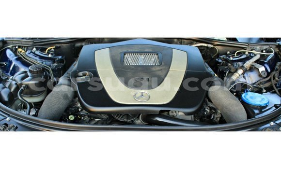 Sayi Imported Mercedes-Benz 200 Blue Mota in Import - Dubai a Burkina Faso Sayi Imported Mercedes-Benz 200 Blue Mota in Import - Dubai a Burkina Faso