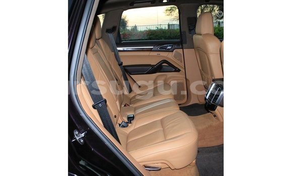 Acheter Import Voiture Porsche Cayenne Autre à Import - Dubai, Burkina-Faso Acheter Import Voiture Porsche Cayenne Autre à Import - Dubai, Burkina-Faso