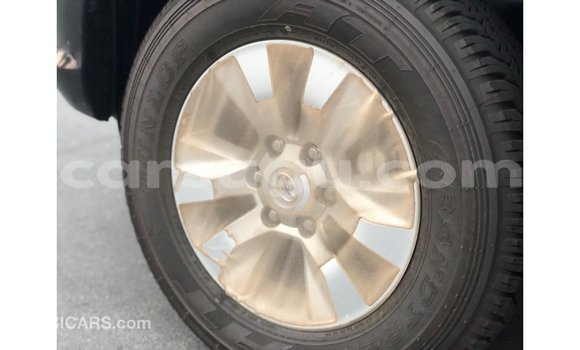 Sayi Imported Toyota Hilux Black Mota in Import - Dubai a Burkina Faso Sayi Imported Toyota Hilux Black Mota in Import - Dubai a Burkina Faso