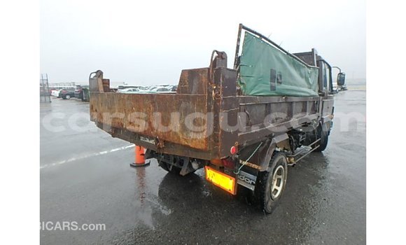 Sayi Imported Nissan Evalia Brown Babbar mota in Import - Dubai a Burkina Faso Sayi Imported Nissan Evalia Brown Babbar mota in Import - Dubai a Burkina Faso