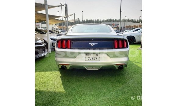 Acheter Import Voiture Ford Mustang Autre à Import - Dubai, Burkina-Faso Acheter Import Voiture Ford Mustang Autre à Import - Dubai, Burkina-Faso