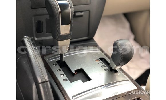 Sayi Imported Mitsubishi Pajero White Mota in Import - Dubai a Burkina Faso Sayi Imported Mitsubishi Pajero White Mota in Import - Dubai a Burkina Faso
