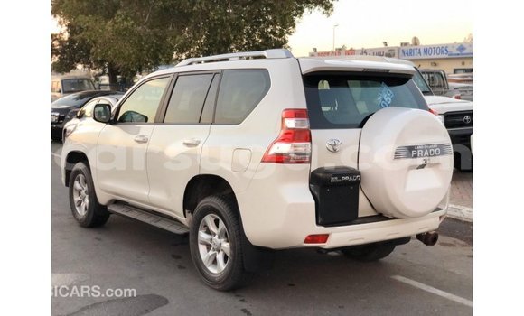Sayi Imported Toyota Prado White Mota in Import - Dubai a Burkina Faso Sayi Imported Toyota Prado White Mota in Import - Dubai a Burkina Faso
