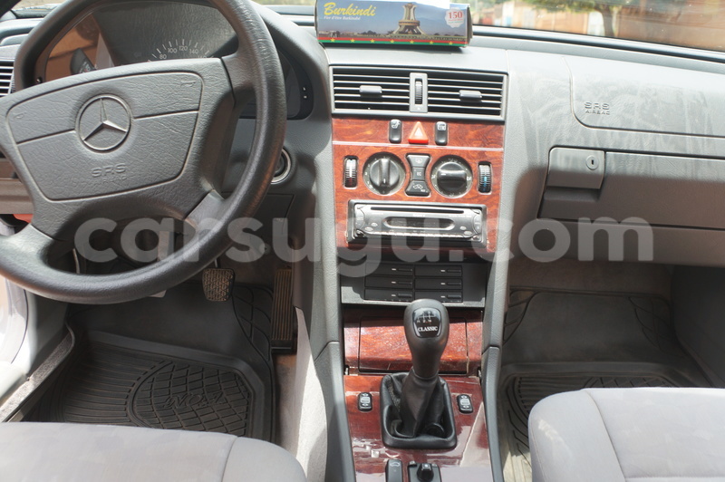 Big with watermark dsc02804