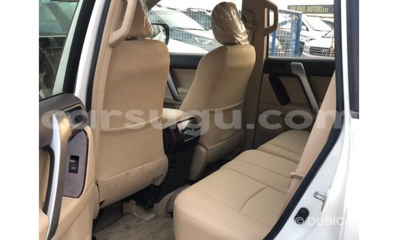 Sayi Imported Toyota Prado White Mota in Import - Dubai a Burkina Faso Sayi Imported Toyota Prado White Mota in Import - Dubai a Burkina Faso