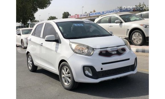 Sayi Imported Kia Picanto White Mota in Import - Dubai a Burkina Faso Sayi Imported Kia Picanto White Mota in Import - Dubai a Burkina Faso