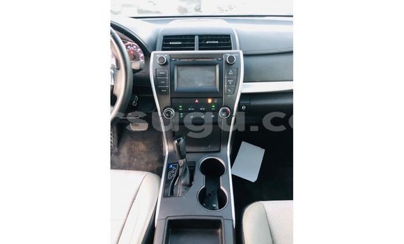 Sayi Imported Toyota Camry White Mota in Import - Dubai a Burkina Faso Sayi Imported Toyota Camry White Mota in Import - Dubai a Burkina Faso