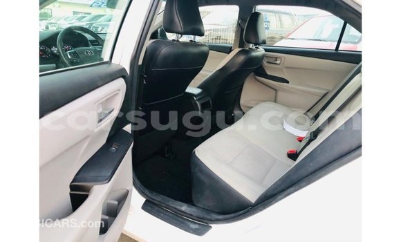 Sayi Imported Toyota Camry White Mota in Import - Dubai a Burkina Faso Sayi Imported Toyota Camry White Mota in Import - Dubai a Burkina Faso