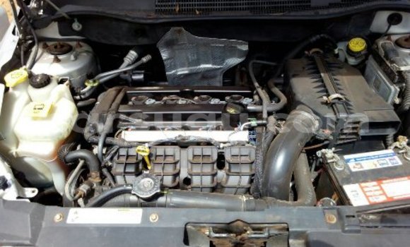 Acheter Neuf Voiture Dodge Caliber Gris à Ouagadougou, Burkina-Faso Acheter Neuf Voiture Dodge Caliber Gris à Ouagadougou, Burkina-Faso