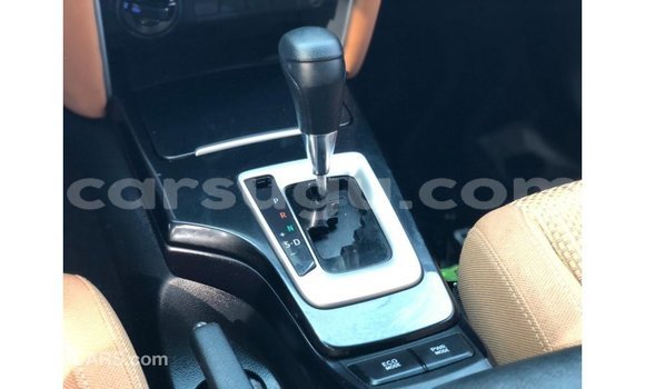 Sayi Imported Toyota Fortuner White Mota in Import - Dubai a Burkina Faso Sayi Imported Toyota Fortuner White Mota in Import - Dubai a Burkina Faso