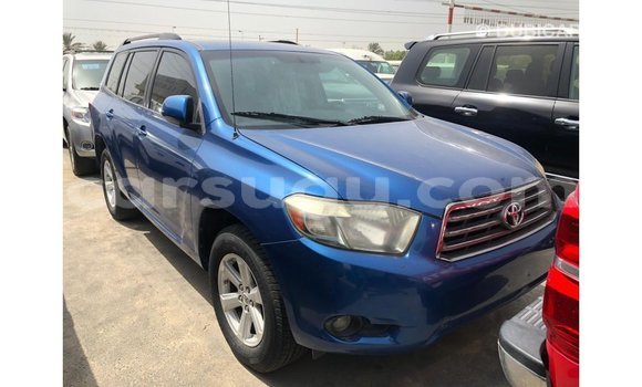 Acheter Import Voiture Toyota Highlander Bleu à Import - Dubai, Burkina-Faso Acheter Import Voiture Toyota Highlander Bleu à Import - Dubai, Burkina-Faso
