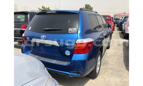 Acheter Import Voiture Toyota Highlander Bleu à Import - Dubai, Burkina-Faso Acheter Import Voiture Toyota Highlander Bleu à Import - Dubai, Burkina-Faso