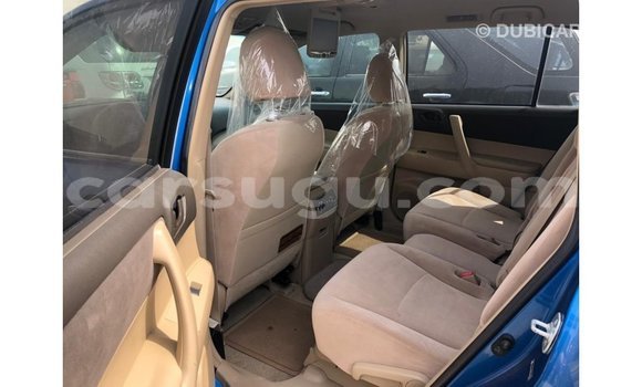 Acheter Import Voiture Toyota Highlander Bleu à Import - Dubai, Burkina-Faso Acheter Import Voiture Toyota Highlander Bleu à Import - Dubai, Burkina-Faso