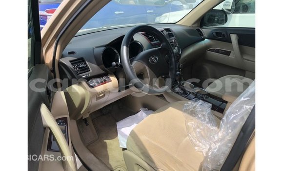 Sayi Imported Toyota Highlander Sauran Mota in Import - Dubai a Burkina Faso Sayi Imported Toyota Highlander Sauran Mota in Import - Dubai a Burkina Faso