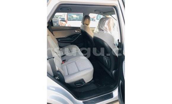 Sayi Imported Hyundai Santa Fe Sauran Mota in Import - Dubai a Burkina Faso Sayi Imported Hyundai Santa Fe Sauran Mota in Import - Dubai a Burkina Faso