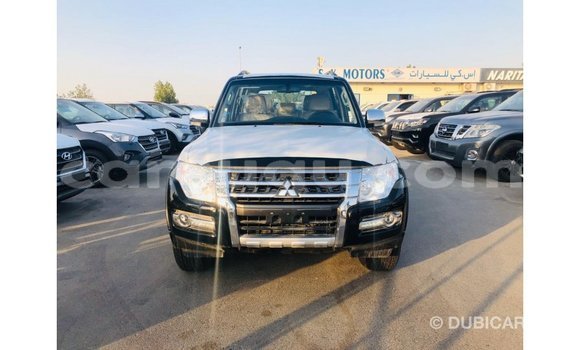 Sayi Imported Mitsubishi Pajero Black Mota in Import - Dubai a Burkina Faso Sayi Imported Mitsubishi Pajero Black Mota in Import - Dubai a Burkina Faso